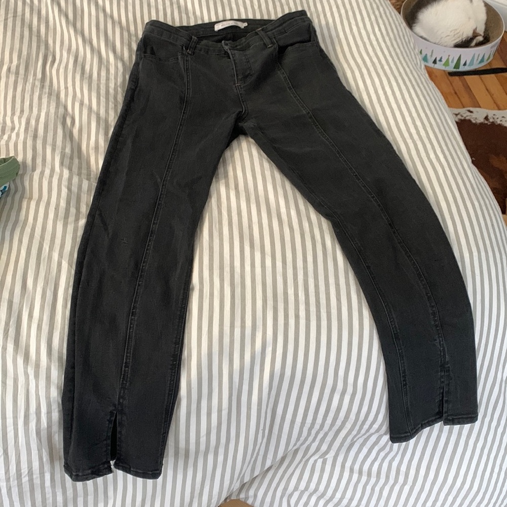 Billy T front seam, split bell bottom ankle length black/gray jeans